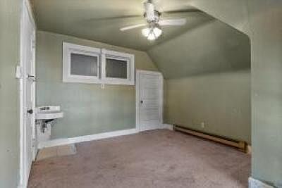 3rd image of 3022A N Farwell Ave