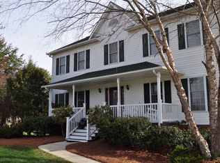 4712 Christian Cir, Walkertown, NC 27051