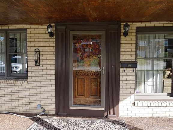 2nd image of 176 Carmella Dr