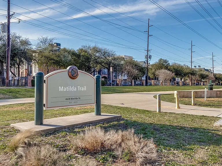 4652 Matilda St #H — Photo 17