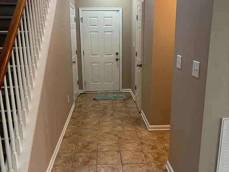 9702 Chetwood Ct — Photo 2