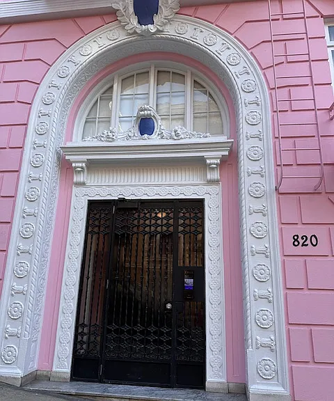 820 Jones St — Photo 45