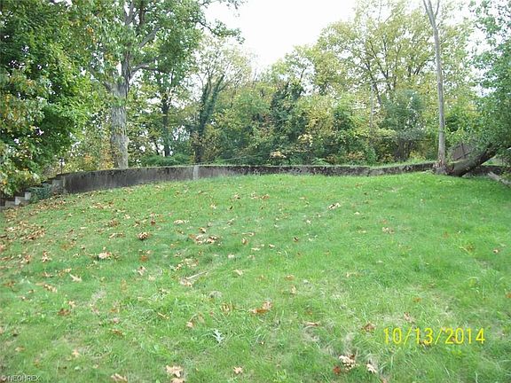 2nd image of 462 Adair Ave
