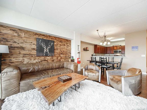 3rd image of 6420 Double Eagle Dr Unit 404