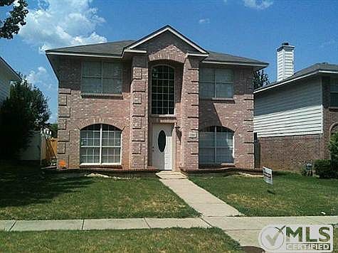 1st image of 158 Hunter Dr