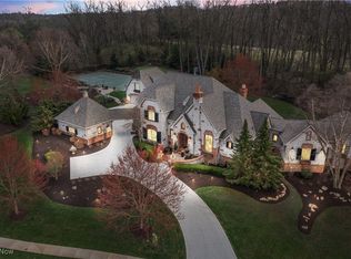 6902 Victoria Court St NW, Canton, OH