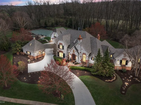 6902 Victoria Court St NW, Canton, OH 44718