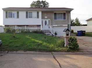 517 Robin Dr, Arnold, MO 63010