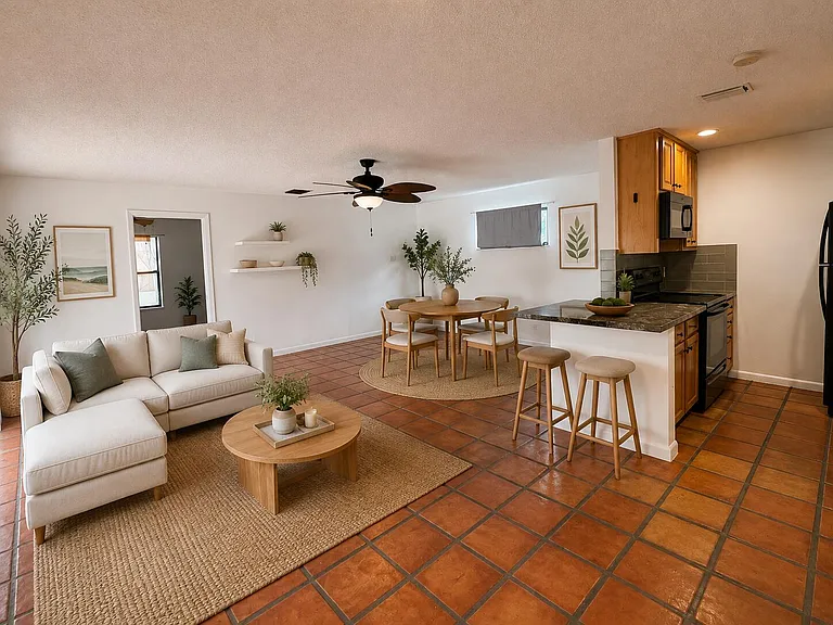 24 Crossings Cir #H — Photo 2