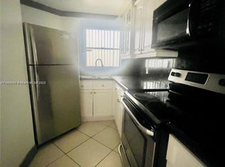 1750 W 46th St APT 435, Hialeah, FL 33012