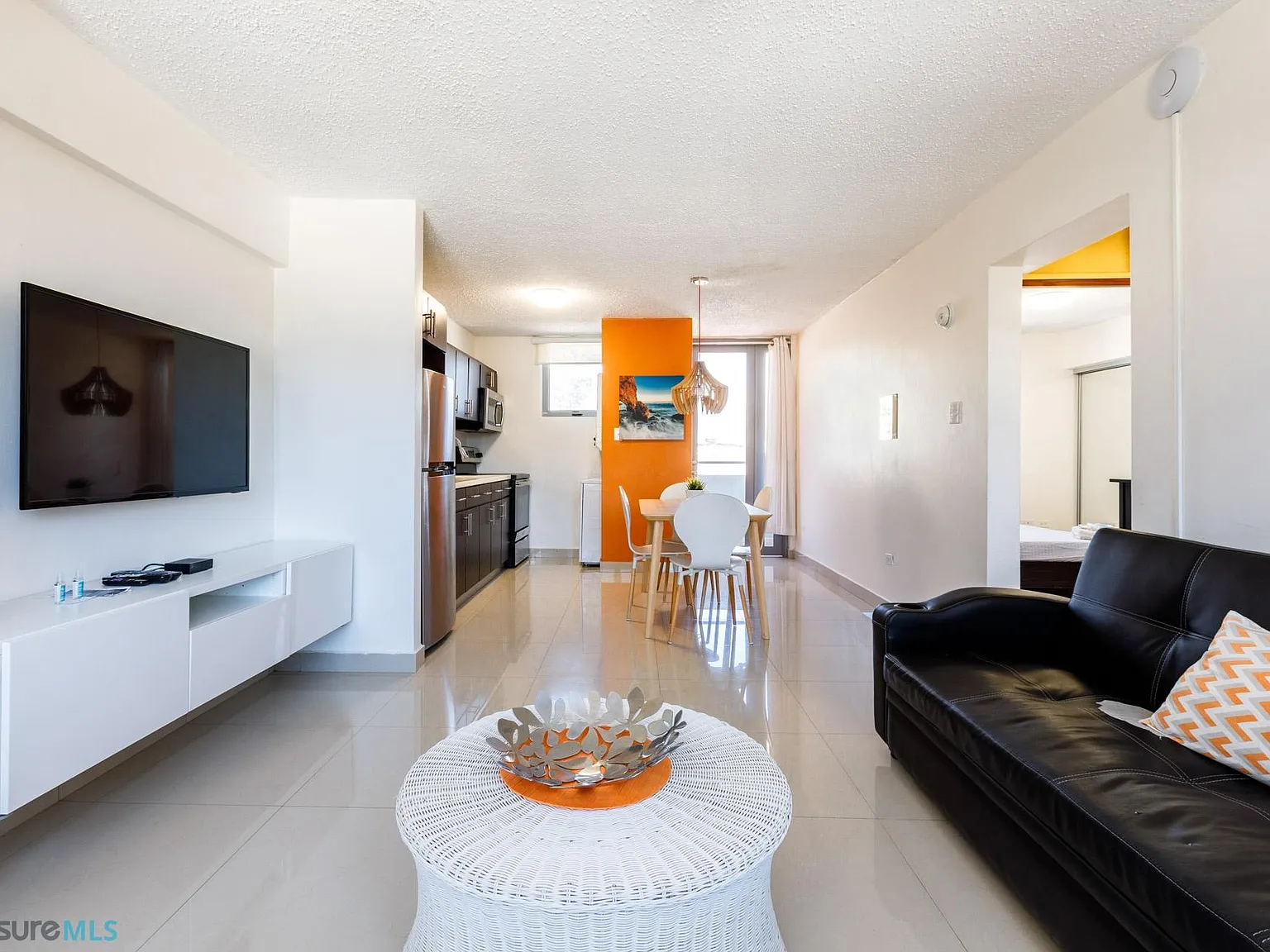 Avila (Condominio) — Photo 2