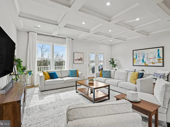 16318 Connors Way #14, Rockville, MD 20855