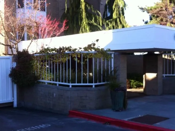 6321 Seaview Ave NW Unit 18, Seattle, WA 98107