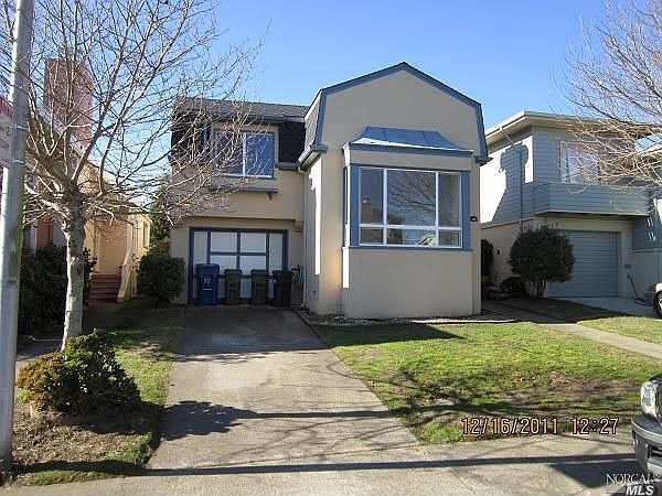 1st image of 35 Weston Dr