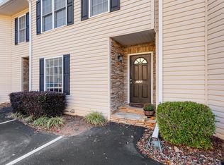 1124 E Lee Rd, Taylors, SC 29687