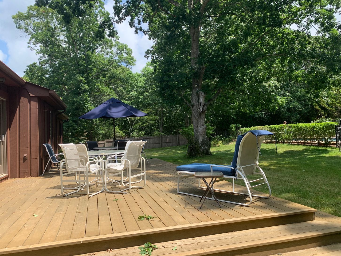Mahogany Deck