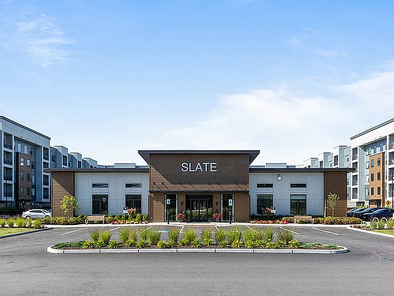 Slate at Merrimack — Photo 17