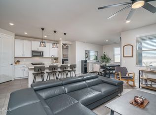 8613 S 70th Dr, Laveen, AZ 85339