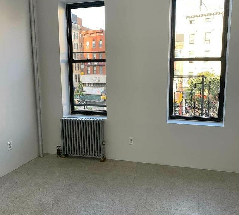 1st image of 214 Canal St APT 6