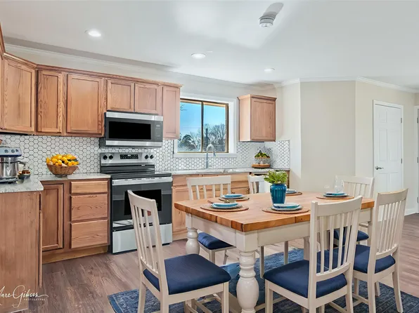 813 Dalzell St, Shreveport, LA 71104