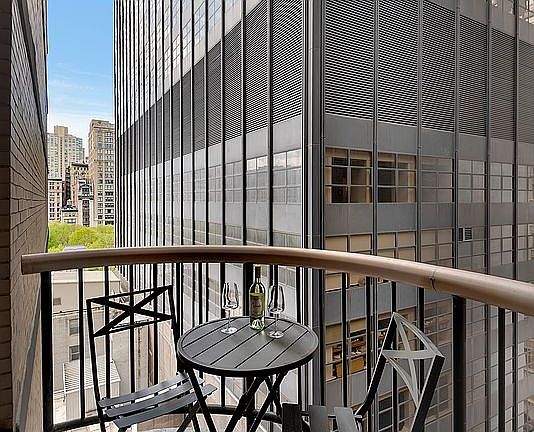 2nd image of 45 E 25th St APT 14E