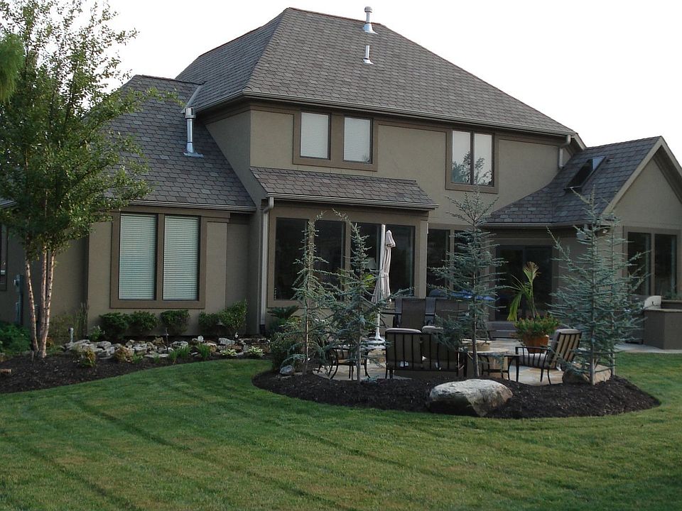 2nd image of 109 Algonquin Dr