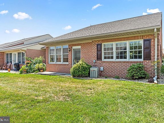 5th image of 168 Sunbrook Ln #153