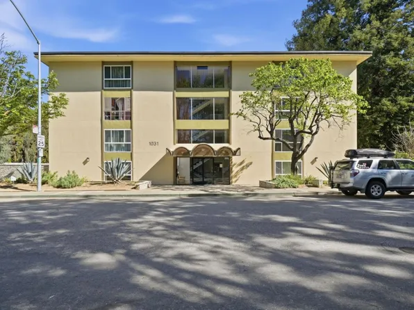 1031 Crestview Dr APT 305, Mountain View, CA 94040