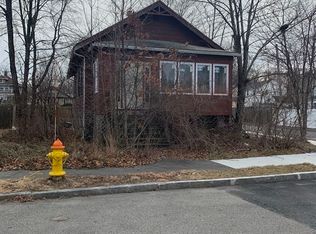 18 Douse Rd, Quincy, MA 02170