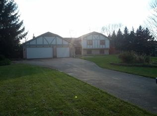 1639 Oakwood Trl, Xenia, OH 45385