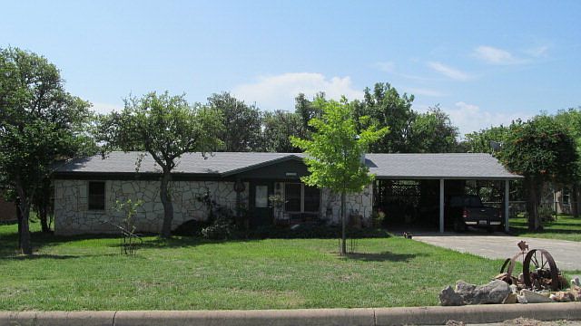 1st image of 409 Mack Hollimon Dr