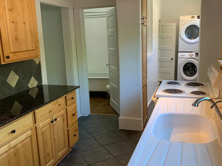 523 E 800 S #2 — Photo 10