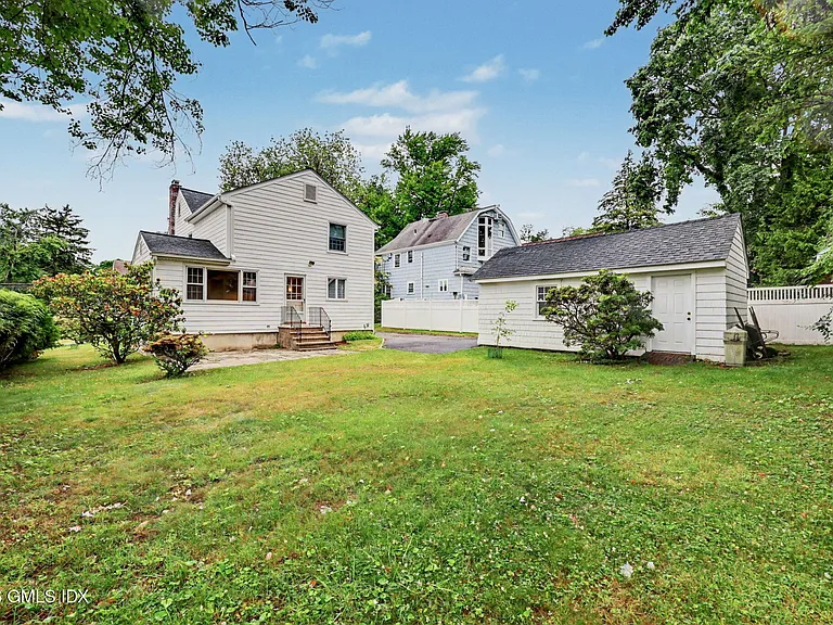 31 Hassake Rd — Photo 12