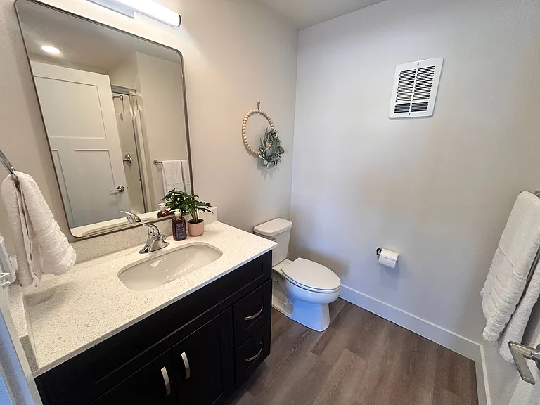 Fairways Apartments — Photo 91