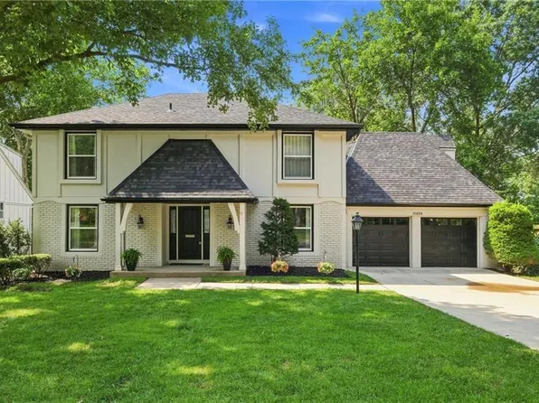 11239 W 99th Pl, Overland Park, KS 66214