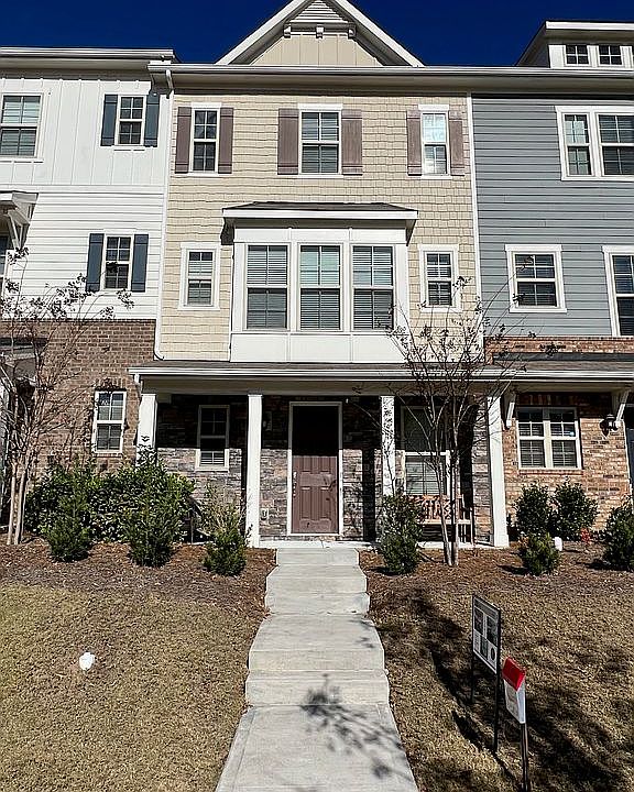 1st image of 9417 Ainslie Downs St