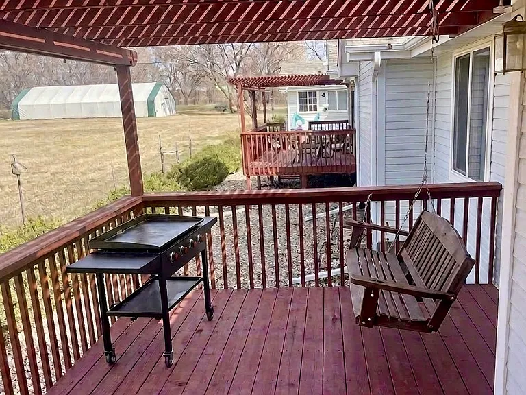 601 Moose Ct — Photo 10