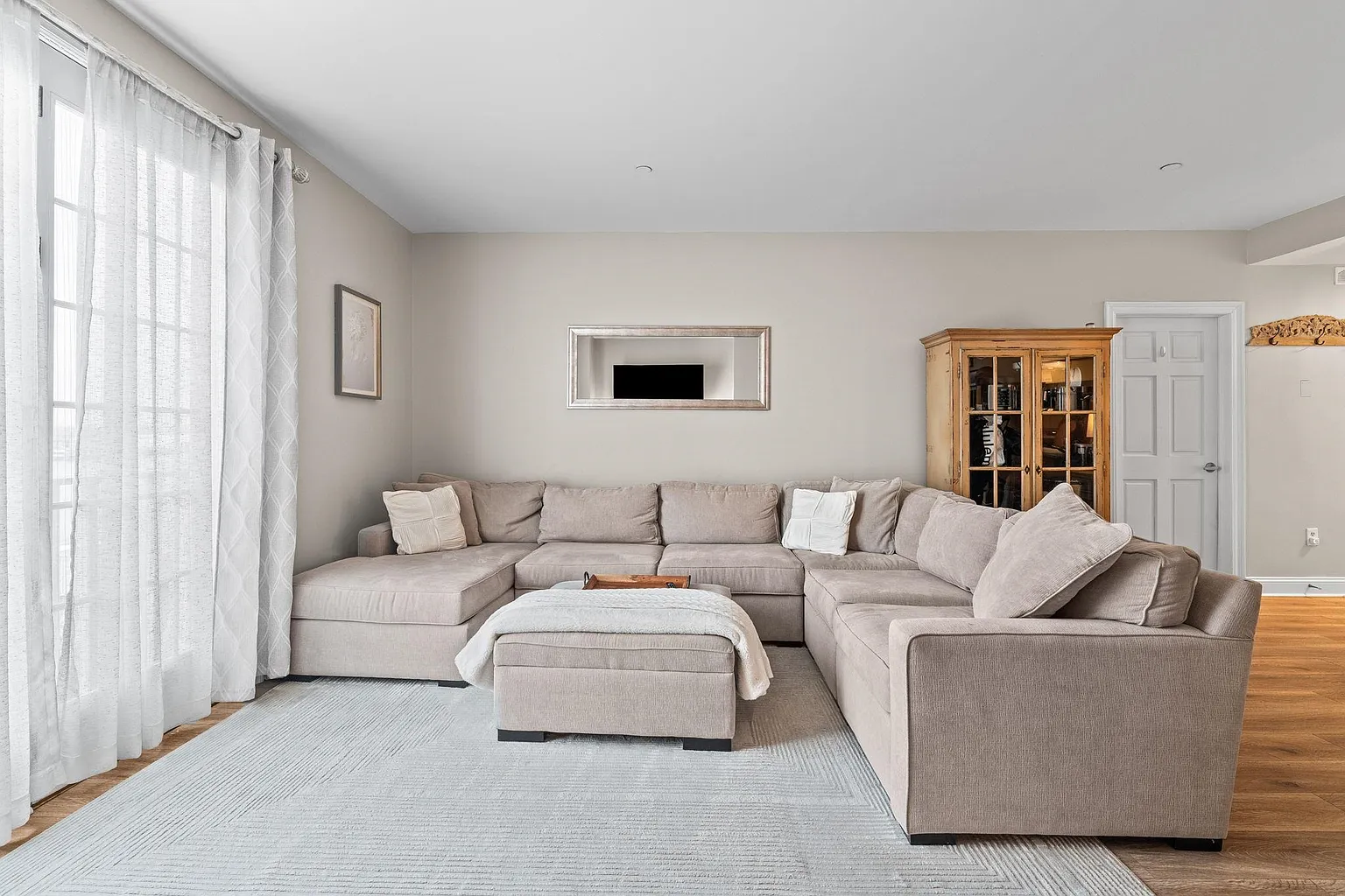 100 Shearwater Ct E APT 31 photo 1