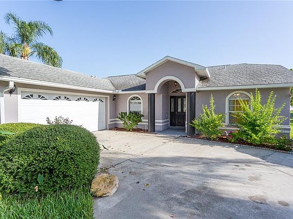2nd image of 2304 Giselle Ct