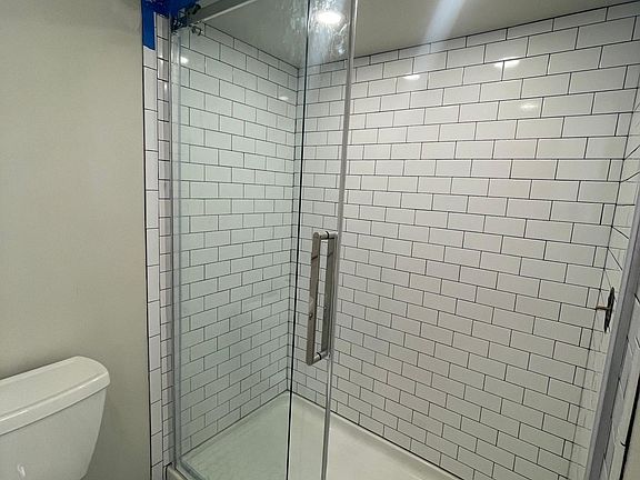 5th image of 3559 S Winchester Ave #1REAR