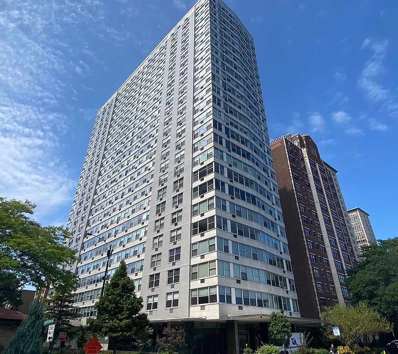 1st image of 3900 N Lake Shore Dr APT 19H