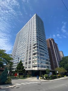 3900 N Lake Shore Dr APT 19H, Chicago, IL, 60613