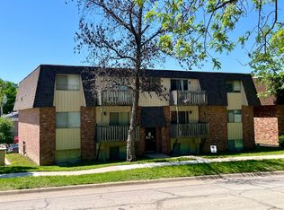 1027 Mississippi, Lawrence, KS 66044
