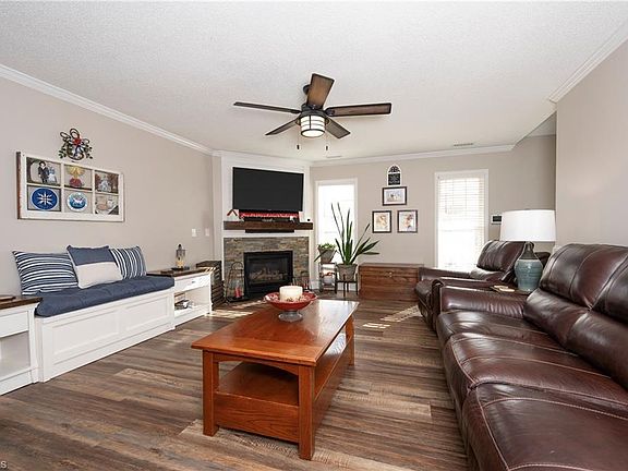 5th image of 5870 Ferntree Ct