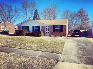 9409 Chambers Way, Louisville, KY 40229