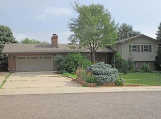 1375 N Brookside Dr, Colby, KS 67701