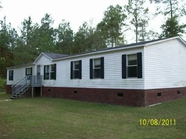 1153 Highway 80 W, Swainsboro, GA 30401