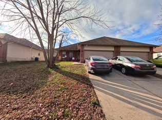1105/1107 N 24th St, Ozark, MO 65721