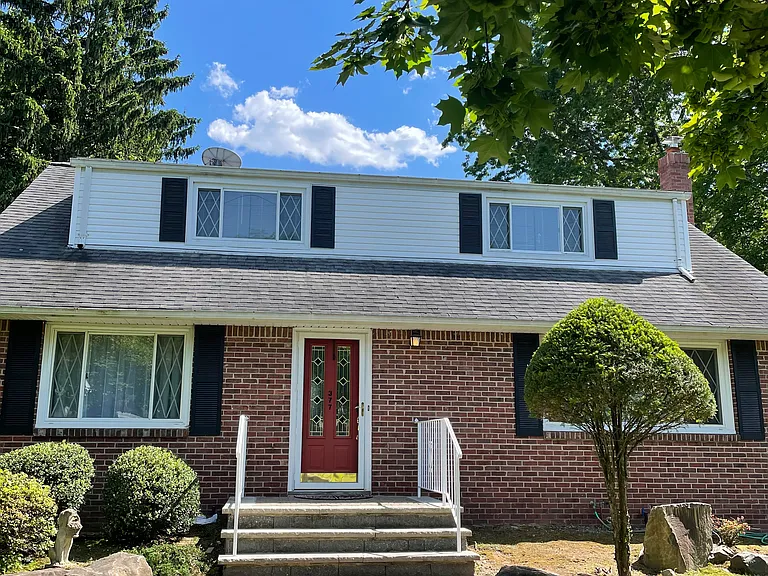 377 Hasbrouck Blvd — Photo 1