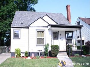 21712 Donald Ave, Eastpointe, MI 48021